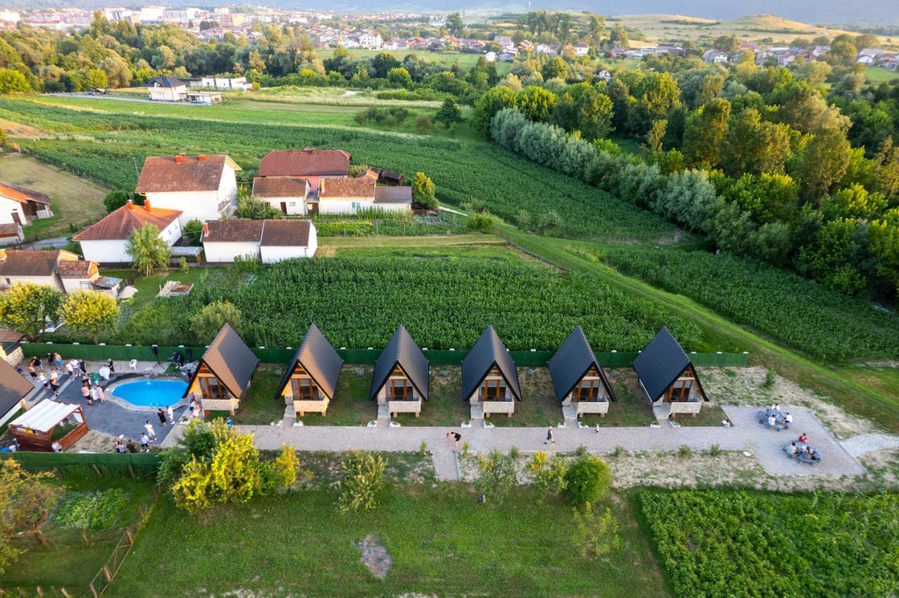 Resort La Familia Bihac Luaran gambar