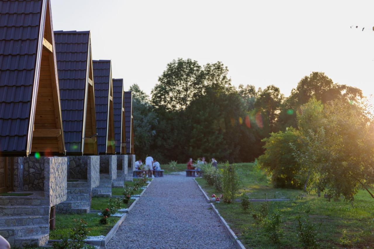 Resort La Familia Bihac Luaran gambar