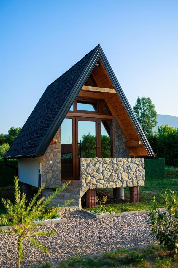 Resort La Familia Bihac Luaran gambar