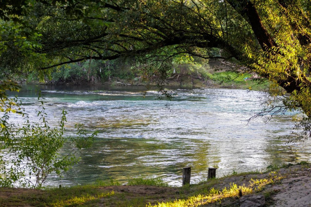 Resort La Familia Bihac Luaran gambar