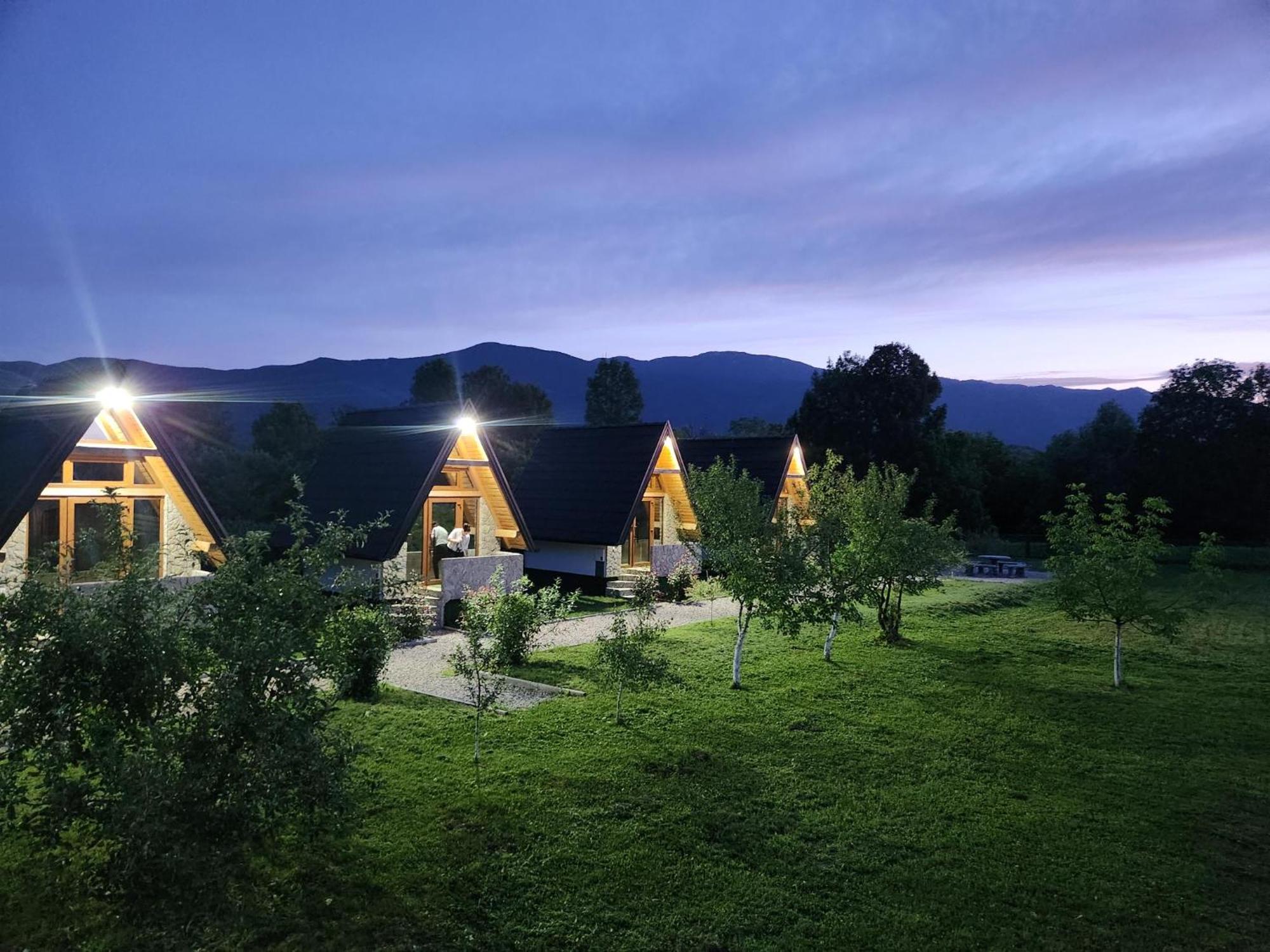 Resort La Familia Bihac Luaran gambar
